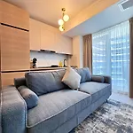 Sere White Titanic By Endless Summer - Premium Sea View Năvodari